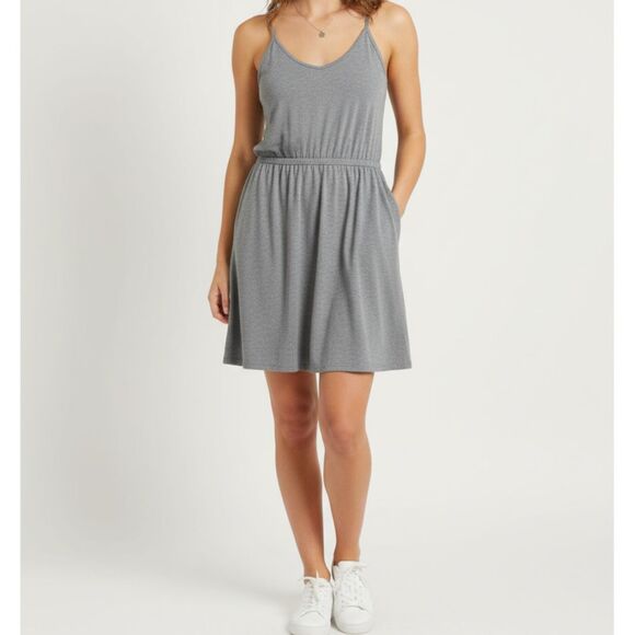 Old Navy Dresses & Skirts - Old Navy Dress Womens S Gray Maxi Cami Tank Pullover Jersey Knit Stretch Slit